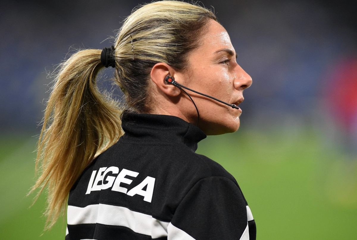 Francesca Di Monte, ținta gestului de impolitețe comis de arbitrul Juan Luca Sacchi