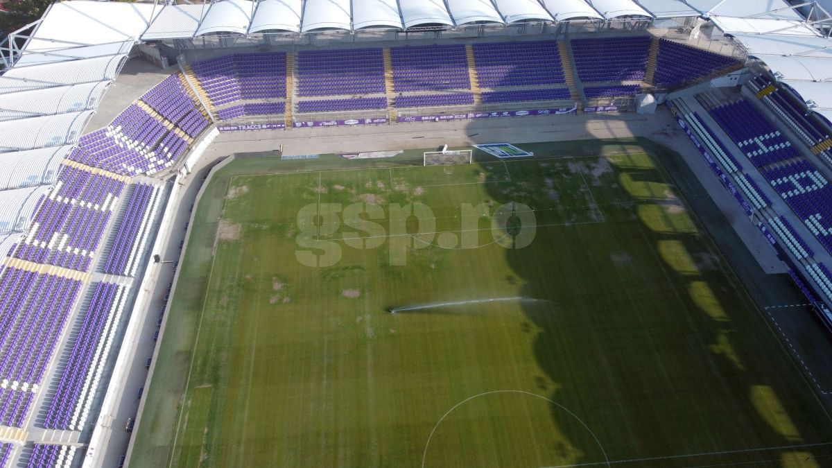 Gazon execrabil pe stadionul lui Ujpest, care va găzdui meciul Belarus - România