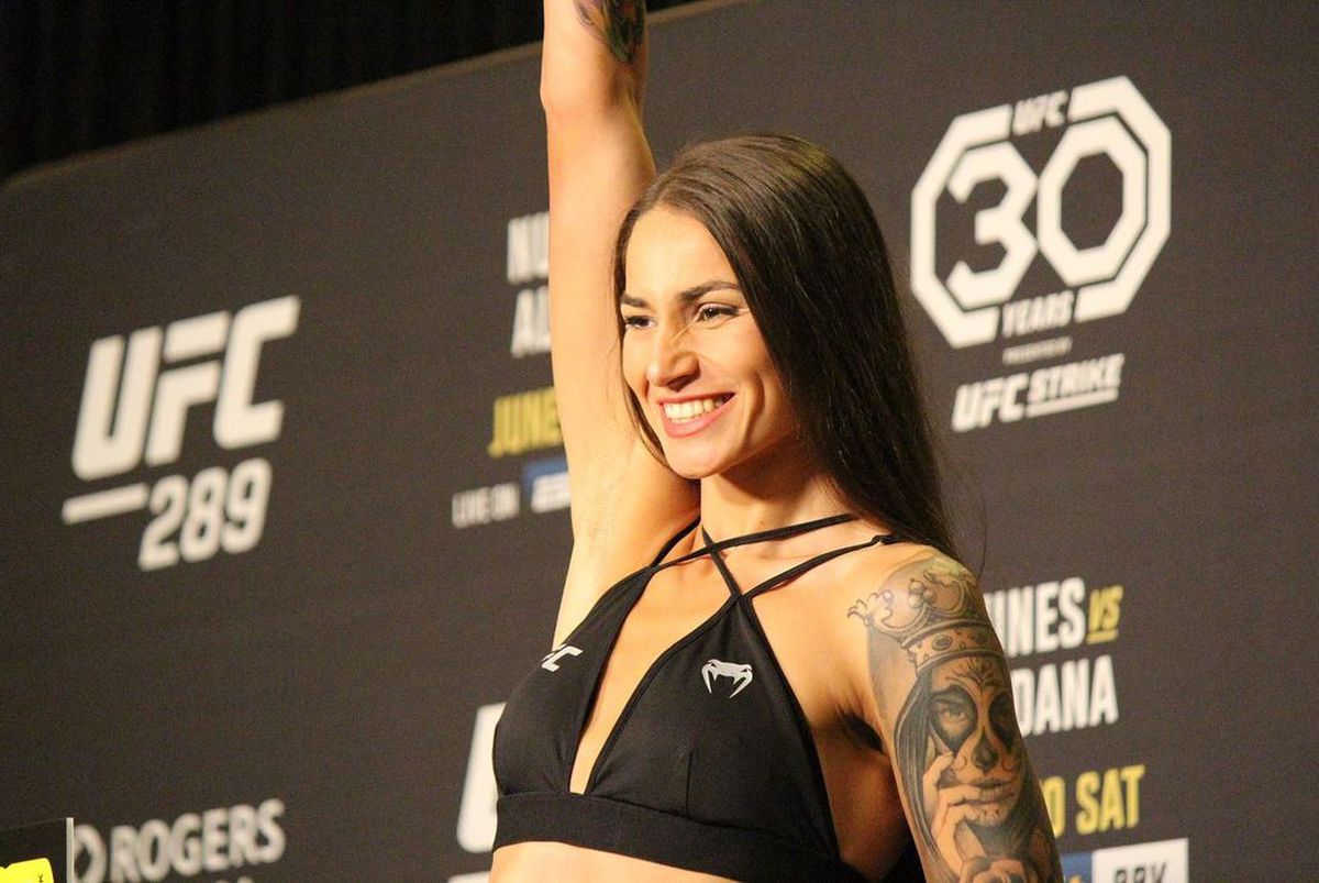 Diana Belbiță și-a intrat în noul rol la UFC 318 » Dustin Poirier s-a retras din MMA, după înfrângerea cu Max Holloway