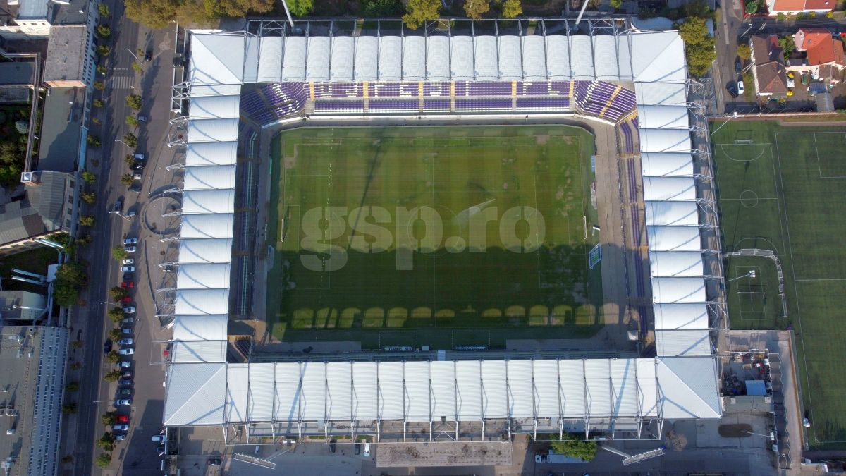 Gazon execrabil pe stadionul lui Ujpest, care va găzdui meciul Belarus - România