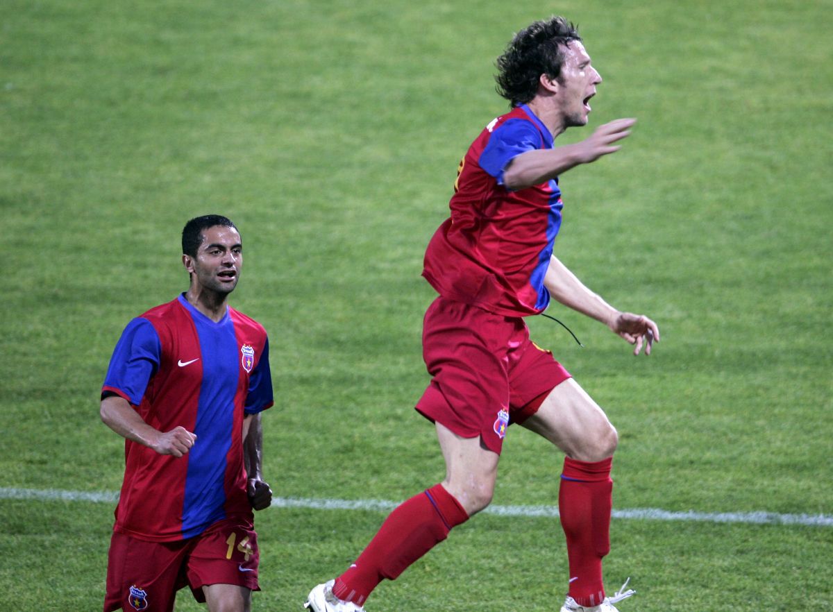 Imagini de arhivă cu Vasilică Cristocea, fostul mijlocaș „de buzunar” din Ghencea din urmă cu 15 ani