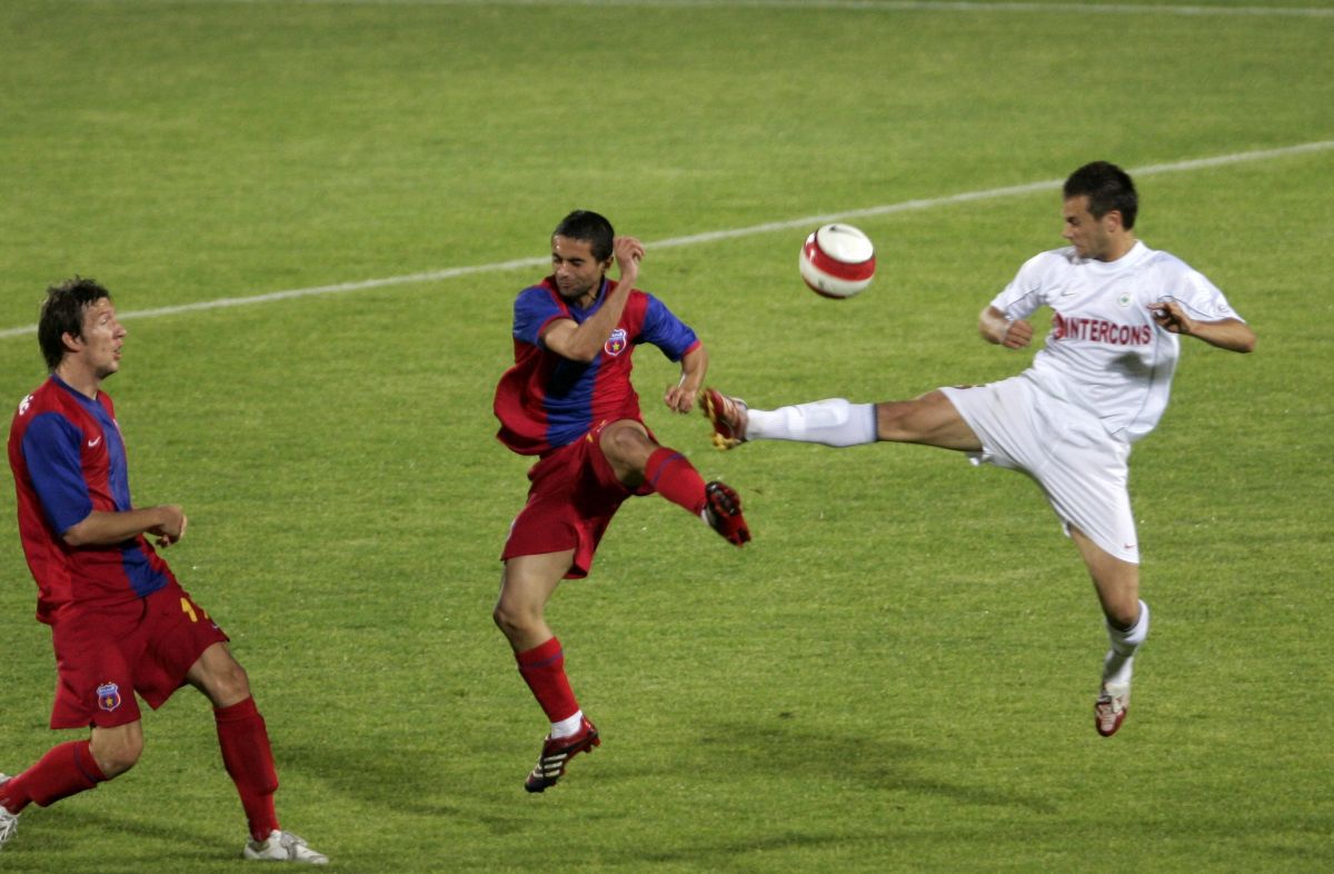 Imagini de arhivă cu Vasilică Cristocea, fostul mijlocaș „de buzunar” din Ghencea din urmă cu 15 ani