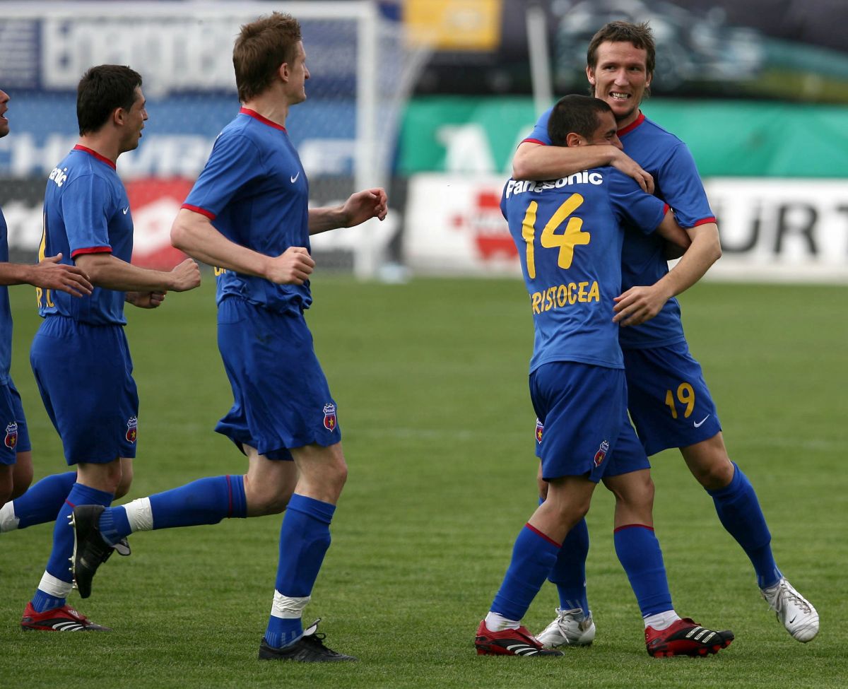 Imagini de arhivă cu Vasilică Cristocea, fostul mijlocaș „de buzunar” din Ghencea din urmă cu 15 ani