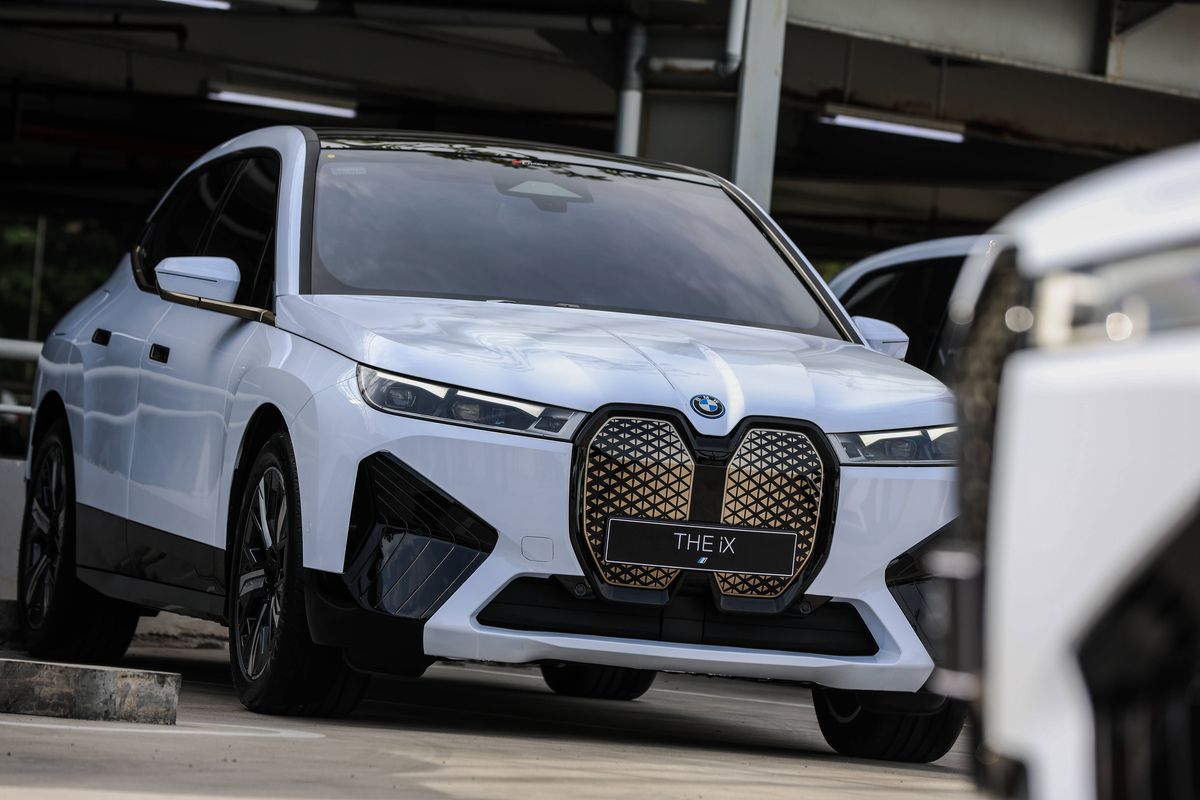 Jucătorii de la Real Madrid au primit BMW-uri cadou