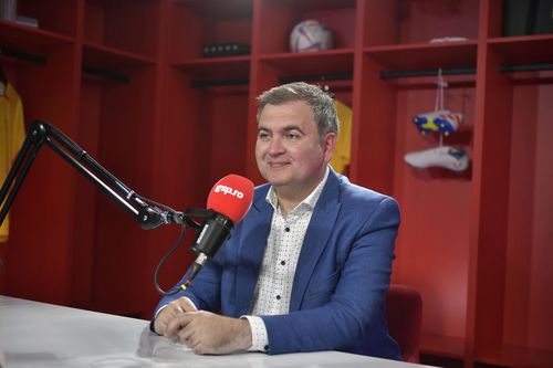 Alexandru Barbu revine cu o nouă ediție GSP Live, astăzi, de la 11:00, alături de comentatorul de sport Mihai Mironică