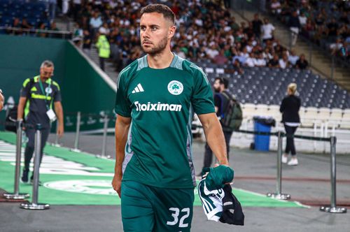 George Baldock, în tricoul lui Paanathinaikos / Foto: Imago