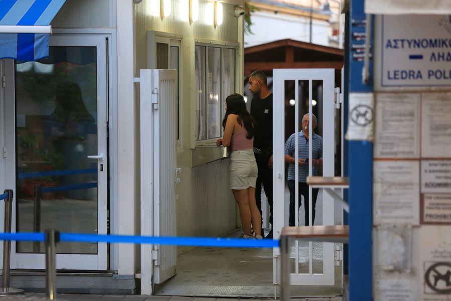 România joacă într-una dintre cele mai bizare capitale din lume » Graniță în centrul orașului, o zonă nerecunoscută de nimeni la nivel mondial!