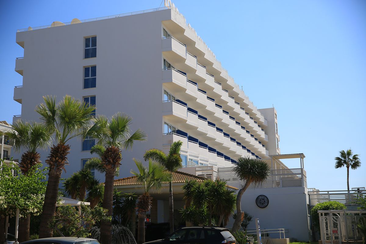 Hotelul Lordos din Larnaca