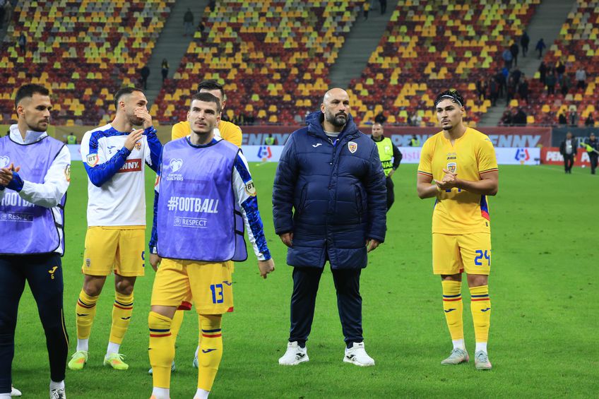 Marius Marin, Virgil Ghiță, Valentin Mihăilă și Lisav Eissat, după România - Moldova/ foto Ionuț Iordache (GSP)
