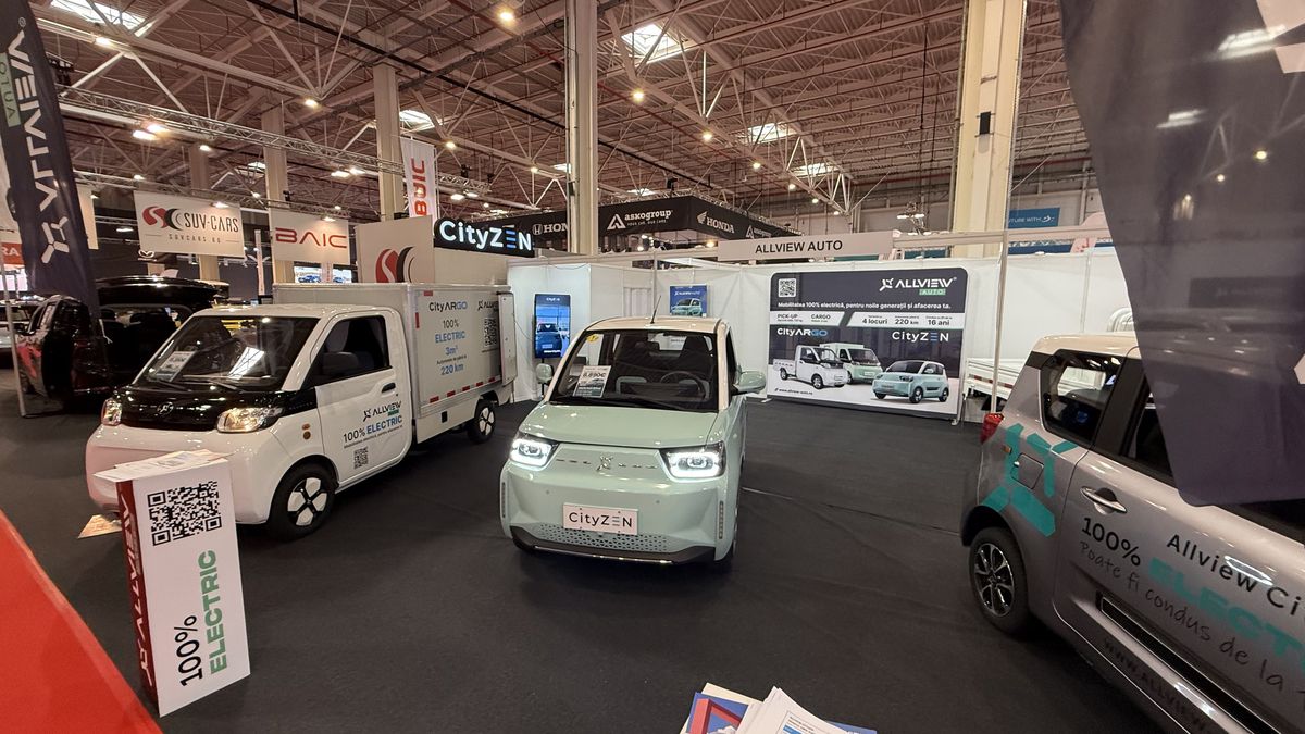 Atracție la Salonul Auto București 2025: CityZEN, micromașina cu suflet românesc care poate fi condusă de la 16 ani