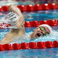 Leon Marchand înotând porcedeul liber FOTO Guliver/GettyImages