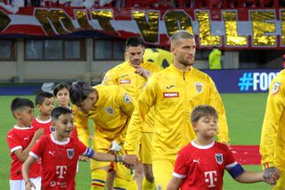 Cine transmite la TV meciul România - Austria » Duel crucial în preliminariile Campionatului Mondial