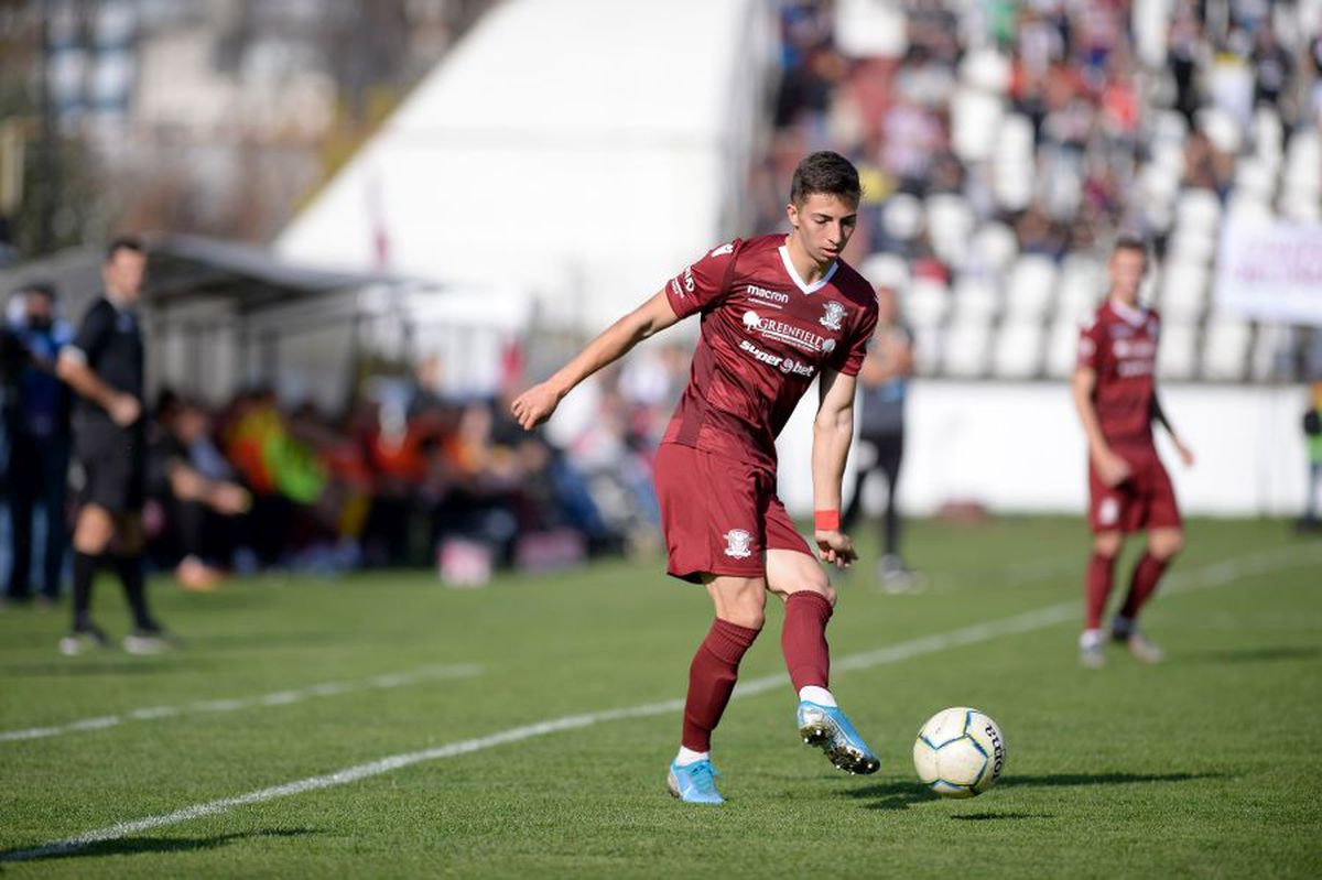 LIGA 2 // FOTO N-au joc de promovare! Rapid și U Cluj au remizat în derby-ul etapei #16 » Cum arată clasamentul + rezultatele rundei