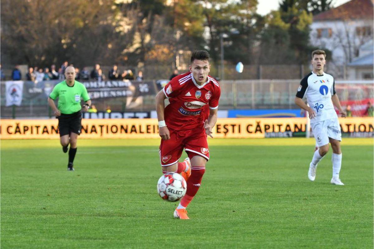 SEPSI - GAZ METAN 0-1 // VIDEO + FOTO Gaz Metan câștigă pe final și se menține în lupta pentru play-off » Olaru, eroul medieșenilor