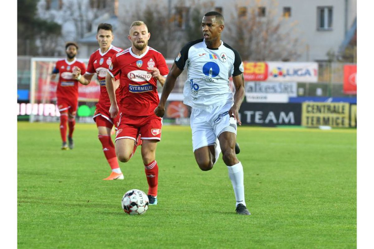 SEPSI - GAZ METAN 0-1 // VIDEO + FOTO Gaz Metan câștigă pe final și se menține în lupta pentru play-off » Olaru, eroul medieșenilor