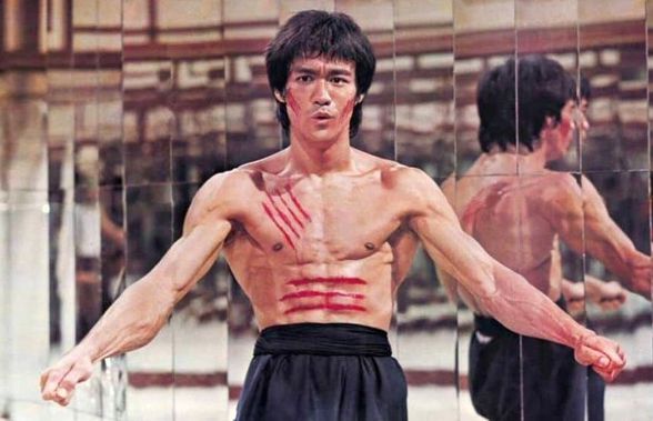 VIDEO Momentul fabulos când Bruce Lee l-a bătut din greșeală pe Jackie Chan: „Brusc, am orbit, se rotea tavanul”