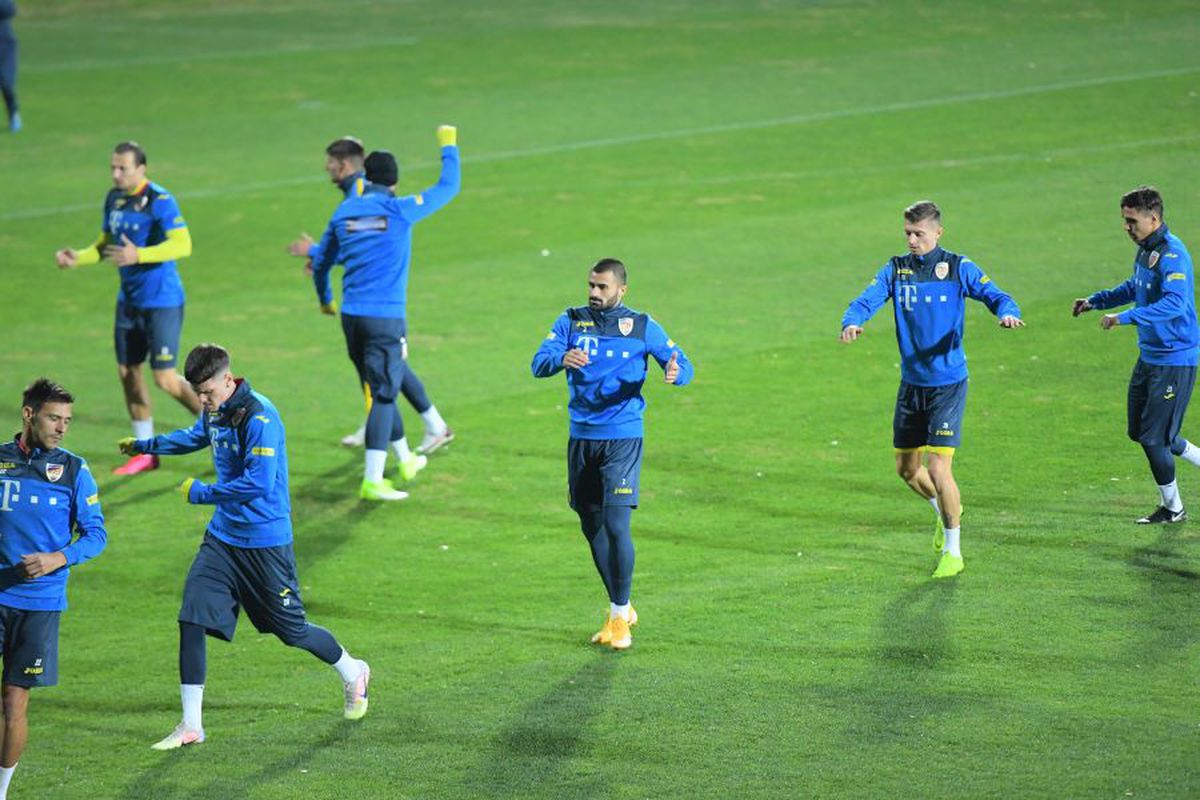 VIDEO România a efectuat antrenamentul oficial dinaintea amicalului cu Belarus! Mirel Rădoi a trimis un jucător să se pregătească separat