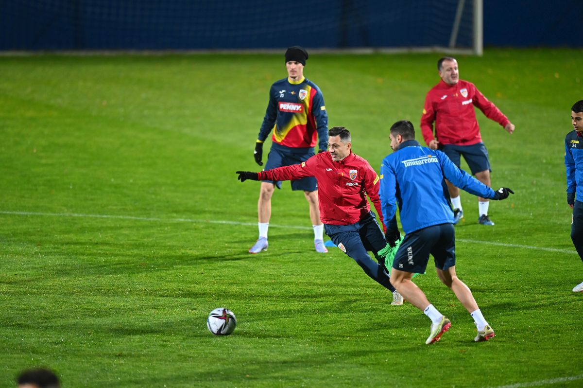 „Dacă nu-i bateți, sunteți praf!” » Ce s-a întâmplat azi la antrenamentul României: imaginile venite de la Mogoșoaia