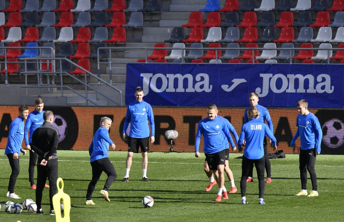 „Lăsați-mă să fiu puțin rezervat” » Iosif Rotariu atrage atenția înaintea decisivului cu Islanda