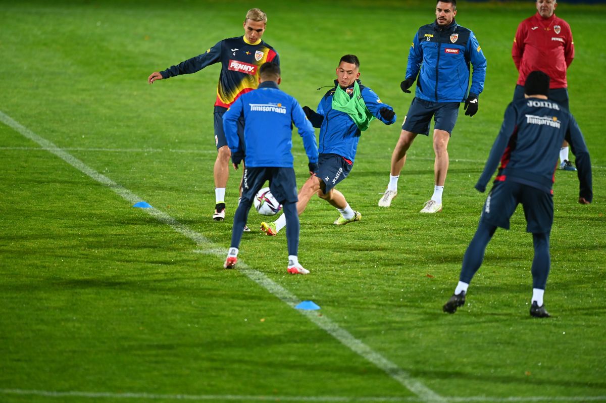 „Dacă nu-i bateți, sunteți praf!” » Ce s-a întâmplat azi la antrenamentul României: imaginile venite de la Mogoșoaia