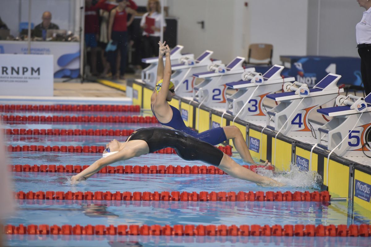 David Popovici a câștigat finala la 100 de metri liber la Campionate Naționale de Înot în bazin scurt