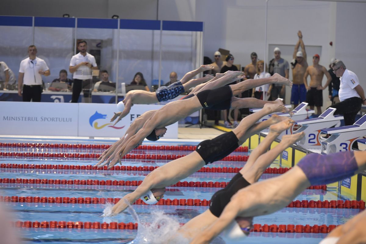 David Popovici a câștigat finala la 100 de metri liber la Campionate Naționale de Înot în bazin scurt