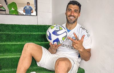 „El Pistolero” Suarez, de neoprit! A dat peste cap meciul cu Botafogo cu un hat-trick în 19 minute