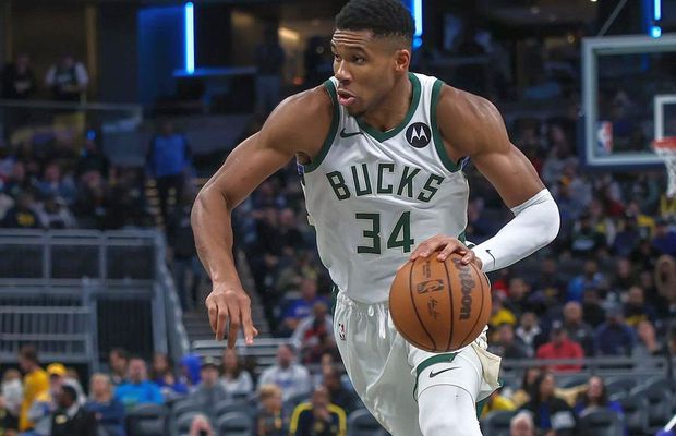 Giannis Antetokounmpo, prestație fabuloasă în NBA, într-un meci în care s-au marcat 250 de puncte