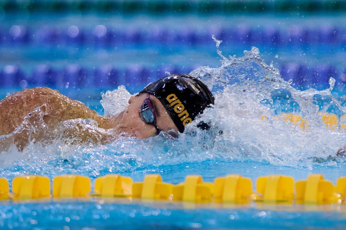 O nouă medalie de aur pentru David Popovici la Campionatele Naționale în bazin scurt » L-a bătut pe Stancu la 200 m liber