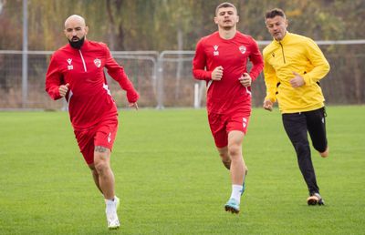 Jucătorul lui Dinamo ia presiunea de pe Burcă: „Noi suntem responsabili, nu joacă antrenorul”