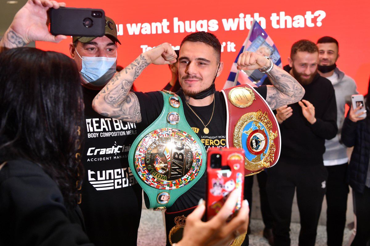 Imagini cu ultima aroganță a supercampionului din box care și-a anunțat retragerea la 26 de ani: „Da, sunt gunoier! Câștig mai mulți bani”