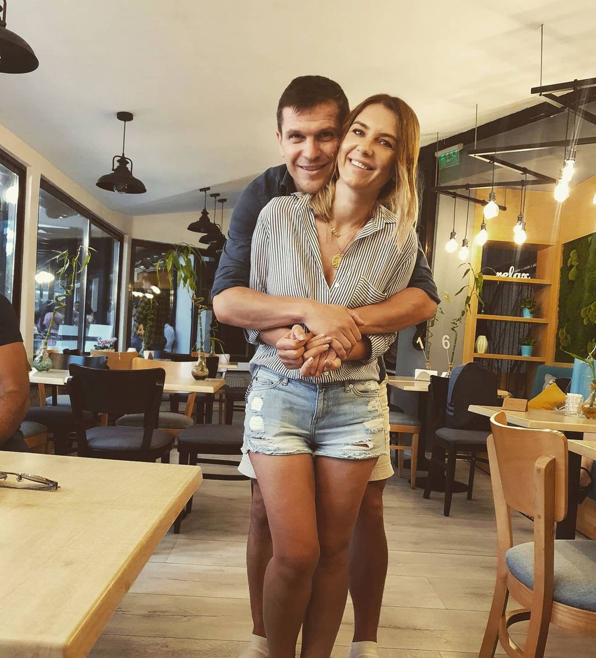 Soția lui Bourceanu, puternic afectată: „Spune că e bătaie de stradă. Mi-am rupt mâna, mi-am spart capul”