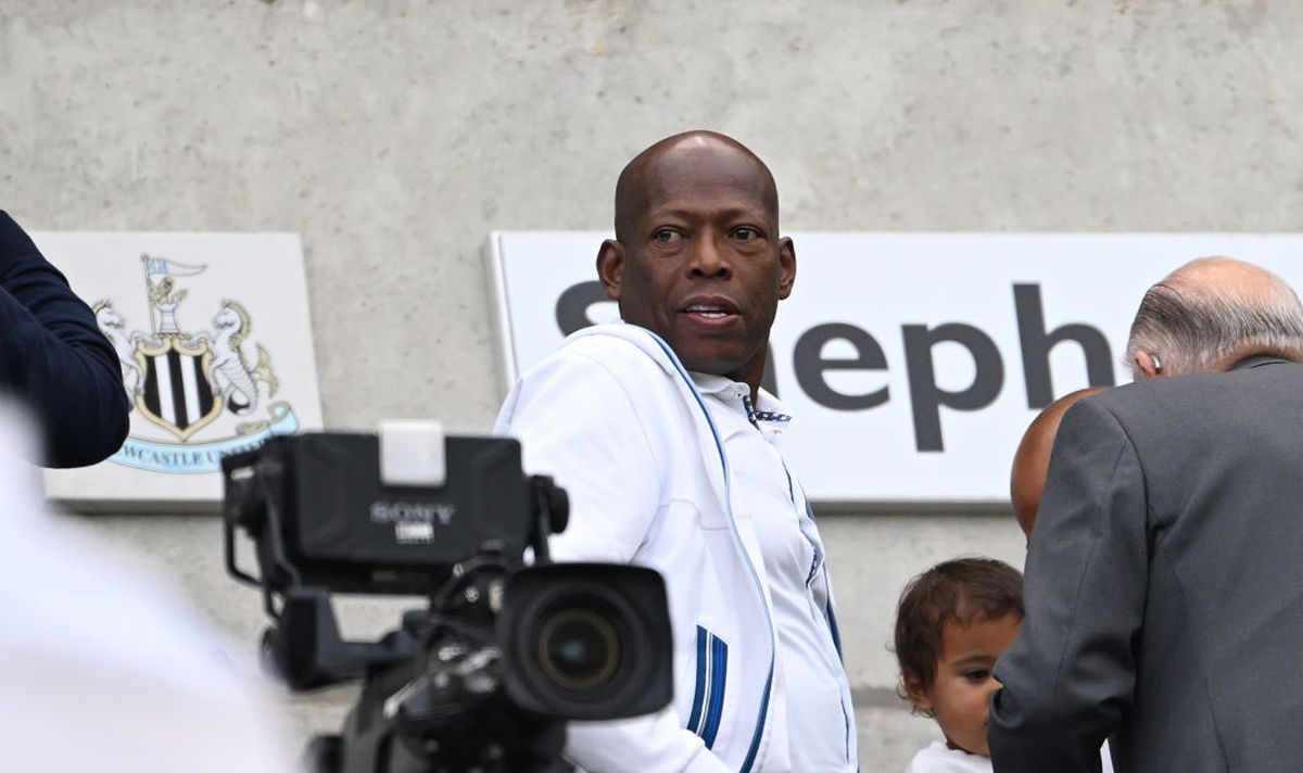 Cel mai controversat star din fotbal a împlinit 54 de ani » S-a contrat cu Hagi, oamenii lui Escobar au vrut să-i omoare adversarii, iar acum vinde prezervative: „Ăsta sunt: mult sex, fără reguli și viață adevărată!”