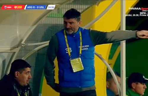 Un moment amuzant s-a petrecut pe transmisiunea live a meciului FC Argeș - Unirea Slobozia, din runda cu numărul 13 a ligii secunde.