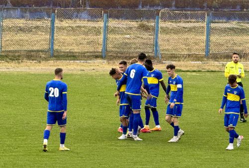 CSM Râmnicu Sărat a realizat scorul zilei în runda cu numărul 12 din Liga 3. Formația din județul Buzău s-a impus pe teren propriu în fața celor de la Hamangia Baia, scor 11-0.