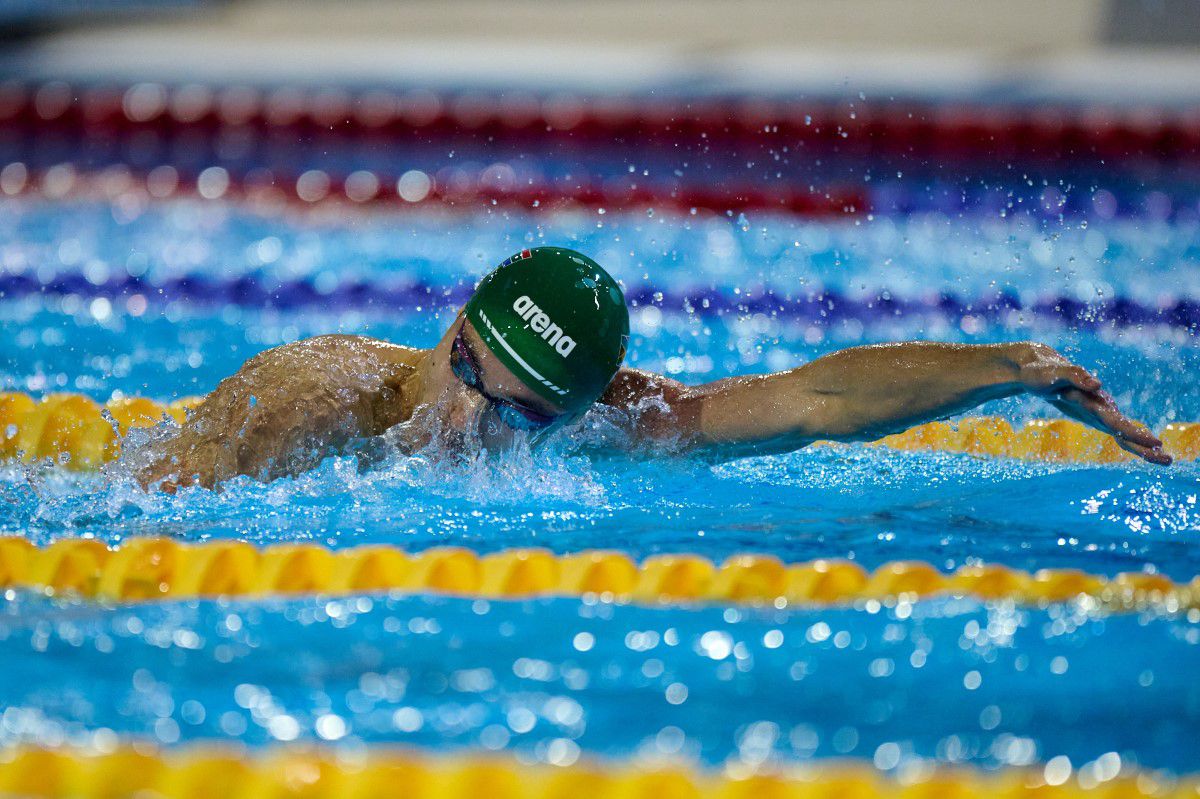 O nouă medalie de aur pentru David Popovici la Campionatele Naționale în bazin scurt » L-a bătut pe Stancu la 200 m liber