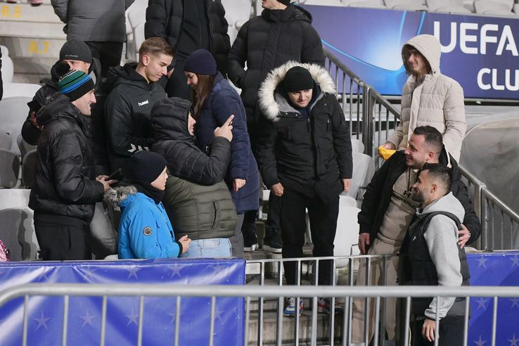 U Cluj - FCSB, încălzire și inspecția gazonului/ foto Cristi Pred (GSP)