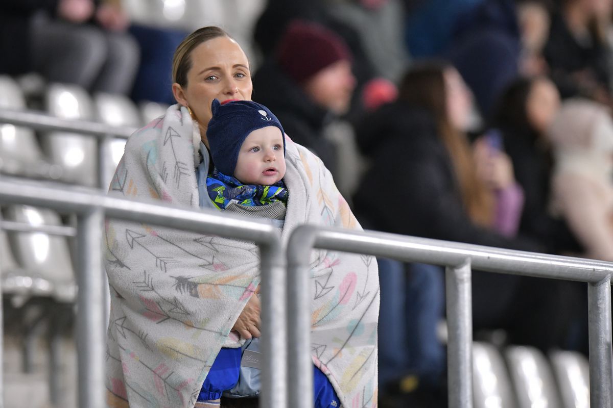 Fotoreporterul GSP a surprins imaginea serii după România – Tonga: tatuaj spectaculos, cu un urs, pentru un rugbyst român