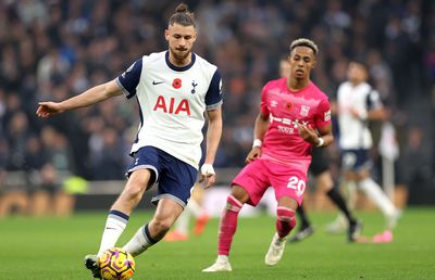 Tottenham i-a pus prețul lui Radu Drăgușin! Care este poziția lui Juventus și a lui Napoli