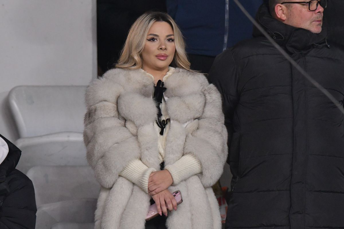 3 momente inedite la U Cluj - FCSB: chitară pe gazon, ultrasul Boc și un gest SUPERB al lui Șut