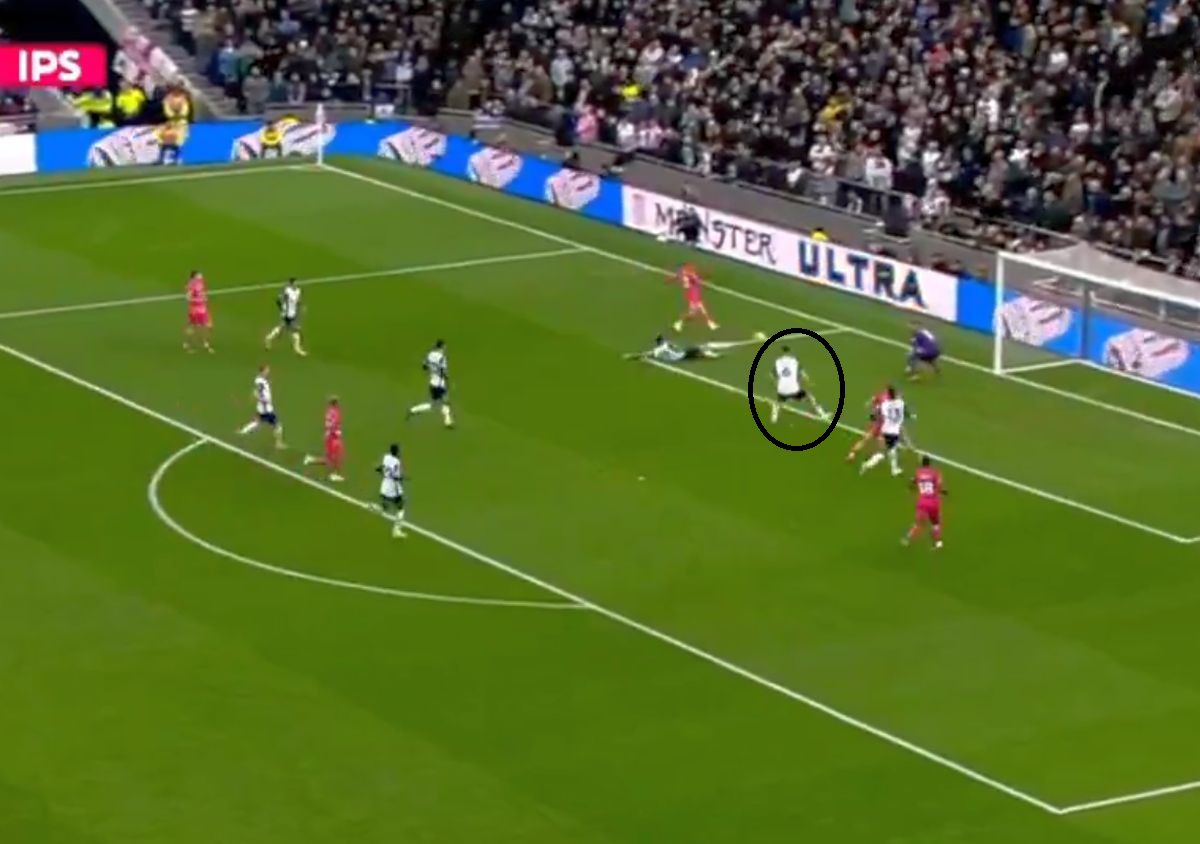 Radu Drăgușin, meciul și gafa! O nouă greșeală decisivă la Tottenham: ce s-a întâmplat în minutul 43 cu Ispwich