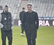 U Cluj - FCSB, încălzire și inspecția gazonului/ foto Cristi Pred (GSP)