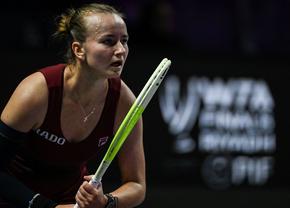 Barbora Krejcikova, reacție fermă după ce un comentator care nu știa că mai este în direct a vorbit despre aspectul ei fizic » „Cine credeți că sunt? Uitați-vă la fruntea ei!”