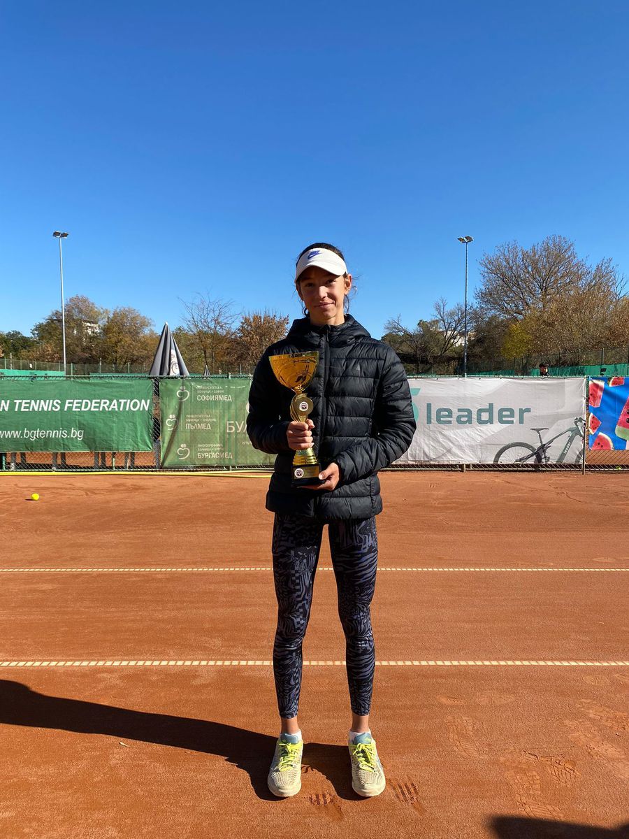 Jucătoarea de tenis Maria Valentina Pop, una dintre eroinele serialului GSP „Pasiune pură”, a câștigat primele sale titluri ITF din carieră!