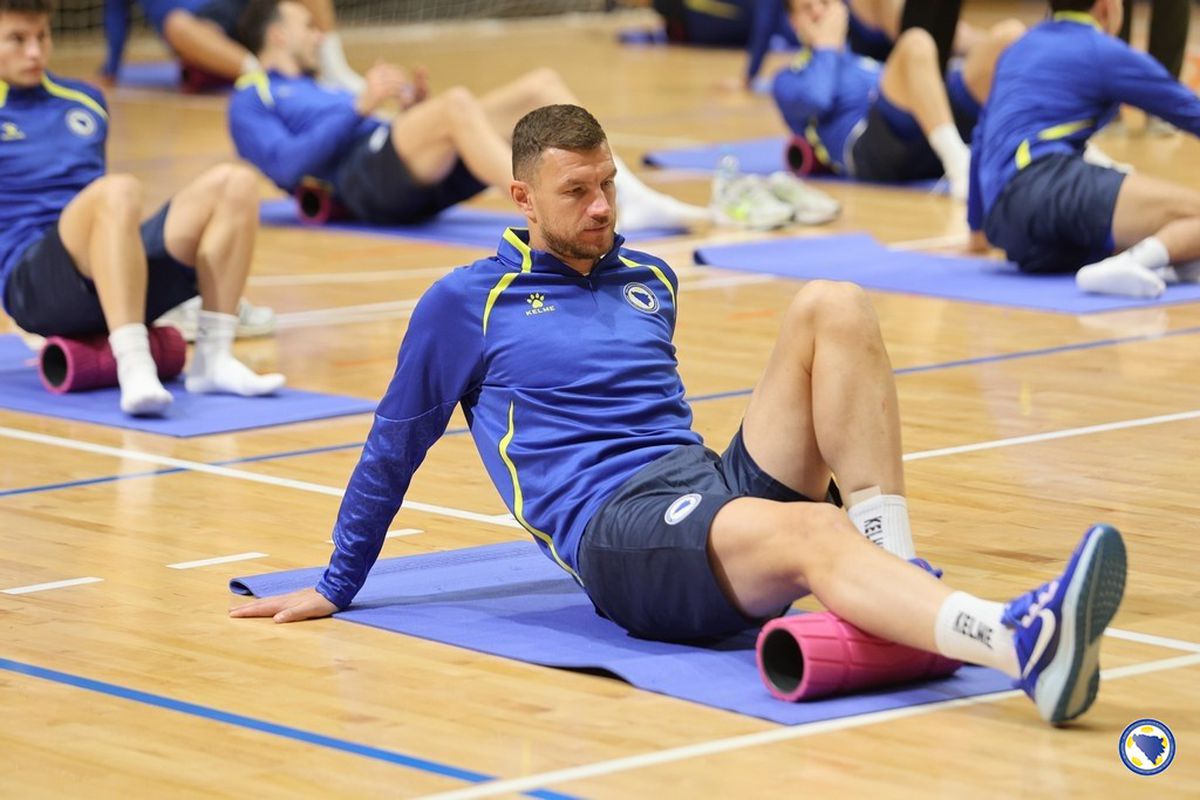 Antrenament neobișnuit înainte de meciul cu România » Bosnia s-a pregătit în interiorul hotelului