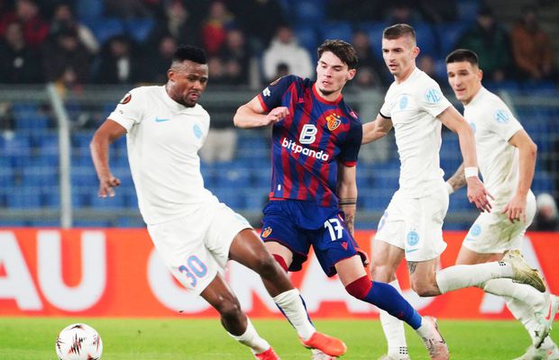 Debandadă totală la FCSB! » Jucătorul a fugit din cantonament pentru a se întâlni cu fotbalistul rivalei: „Vă dați seama?!”