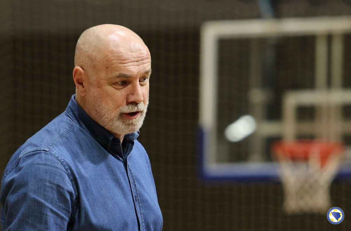 Antrenament neobișnuit înainte de meciul cu România » Bosnia s-a pregătit în interiorul hotelului