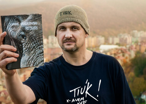 Scriitorul Mihail Vakulovski, despre anii luptelor libere: „Am smuls scaunul de sub fundul antrenorului și fugeam după arbitru”