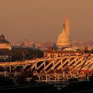 A început demolarea fostului stadion din Washington / foto: BBC