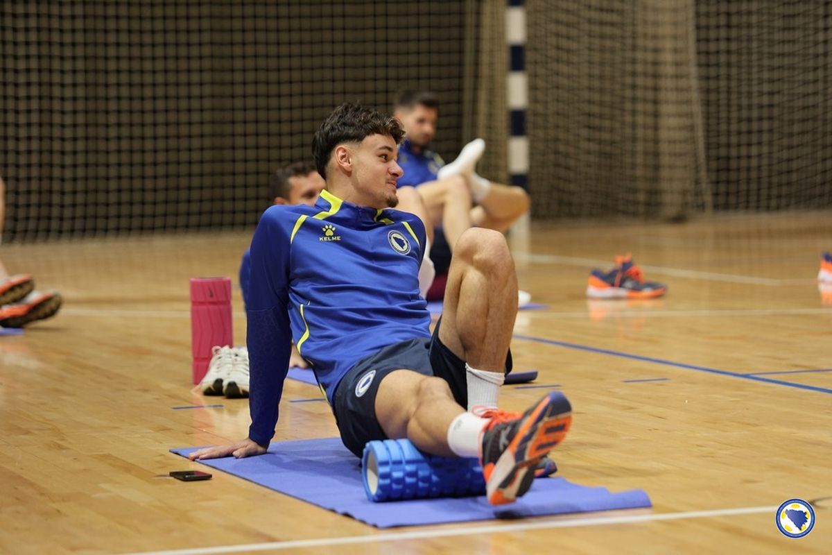 Antrenament neobișnuit înainte de meciul cu România » Bosnia s-a pregătit în interiorul hotelului